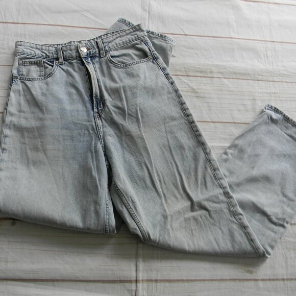 H&M DIVIDED Wide Leg High Waist Acid Wash Jeans Sz 6 90s Y2K Skater Baggy - Picture 1 of 4
